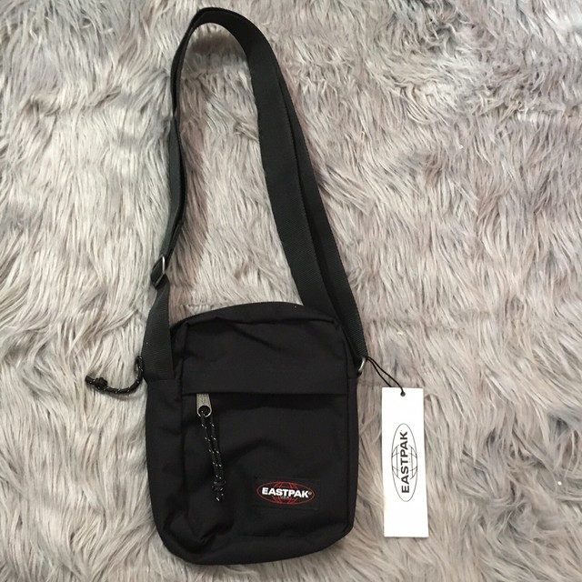 eastpak mini shoulder bag