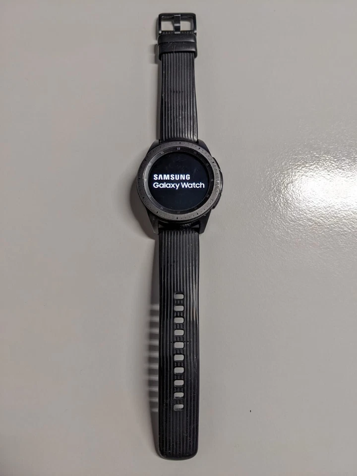 Samsung Galaxy Watch SM-R810 42mm Cassa Midnight Black, Cinturino Nero GPS..., foto 1 di 2