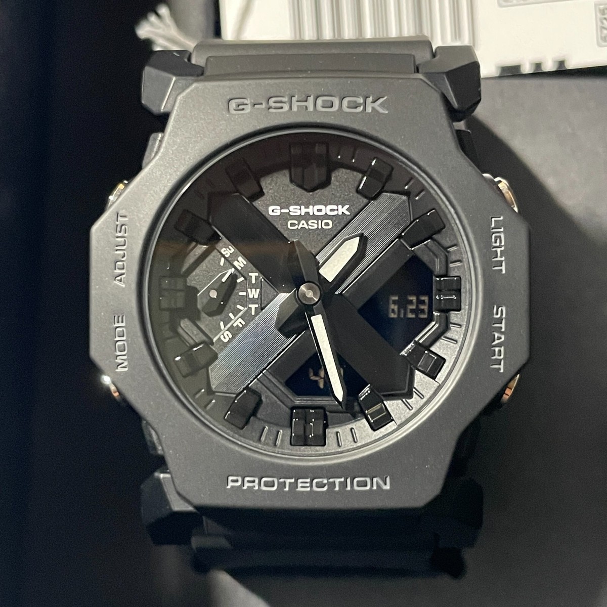 中古品 CASIO G-SHOCK GA-2300-1AJF Casio G-SHOCK GA-2300-1AJF Tough Watch Japan NEW Domestic