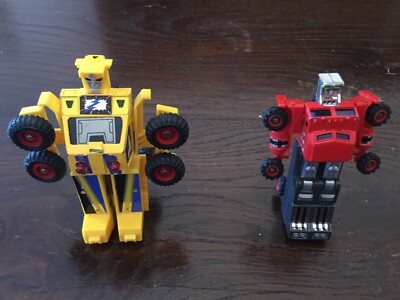 Robot Auto Vintage Si Trasformano Vintage Transformer - Main Image