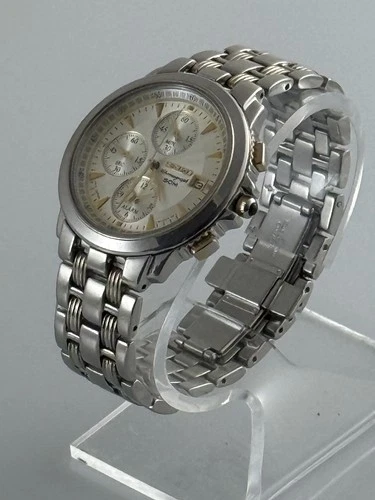 Vintage Seiko Two-Tone Chronograph Watch 7T62-0EP0 w/Working Alarm & Date