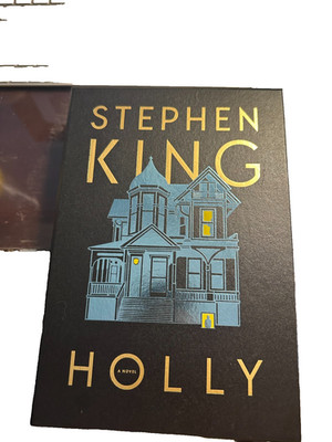 Holly by Stephen King Slipcase Only