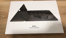 Apple Smart Keyboard iPad Pro 10.5"/ iPad 7 8 9/Air 3rd Gen A1829 - Brand New