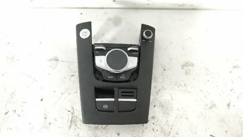 mando control radio AUDI A3 75kw Diesel 2017 DDY 8V0919614BK R2026-0014369