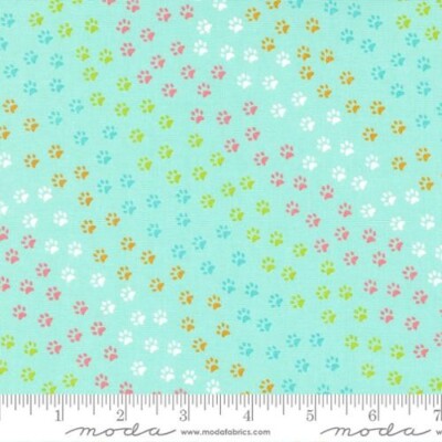 Here Kitty Kitty-1/2 Yard Increments, Cut Continuously (20835-19 Paws Aqua)