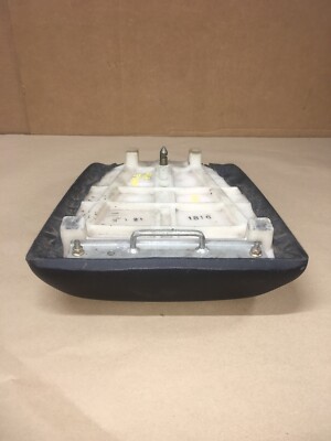 1996 KAWASAKI NINJA ZX7P ZX 700 P OEM REAR PILLION SEAT ASSEMBLY