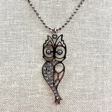 Vintage Y2K Silver Tone Owl Pendant Necklace Rhinestone Women's Classic Jewelry