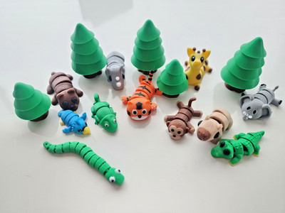 3D Printed Jungle Animals Set   Articulated Toys + Trees + Zipper Pouch