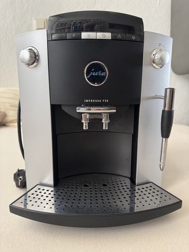 JURA Impressa F50 Kaffevollautomat