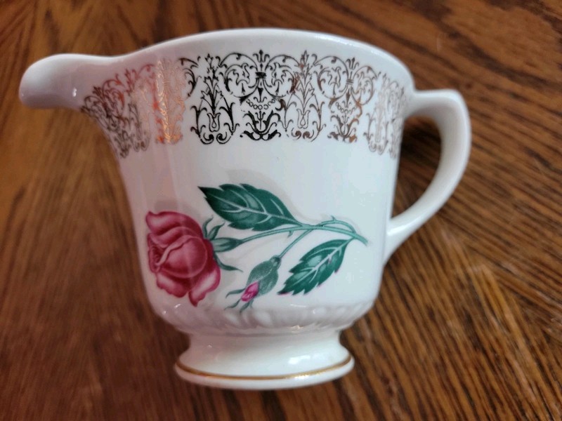 Vintage Homer Laughlin Creamer- Rose Pattern,  Gold Trim, No Chips-5.5x3.5 Tall