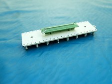 TRIANG MINIC SHIPS M 847 PIER STRAIGHT & M 850 PIER SHELTER