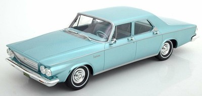 BoS  1:18  # BoS315 # Chrysler Newport 4 Door Sedan Met. hellgrün