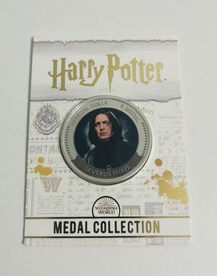 HARRY POTTER CARD WITH MEDAL SNAPE ALAN RICKMAN J K ROWLING WARNER BROS SILVER
