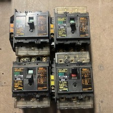 FUJI EA33 30A CIRCUIT BREAKER 3-POLE- LOT OF 4