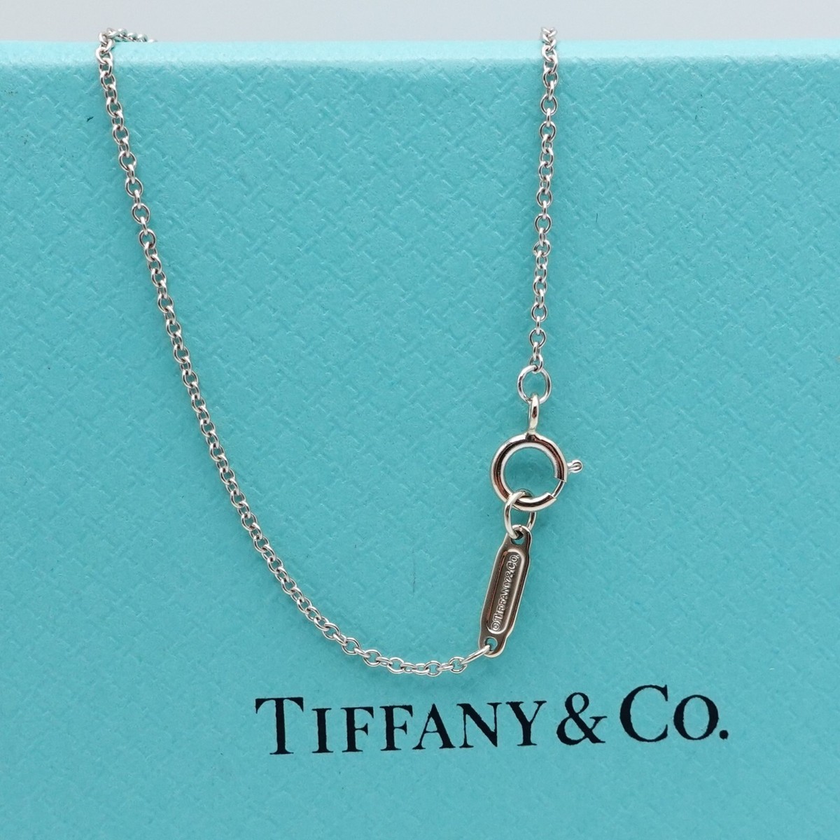 Tiffany & Co. Metro 18K White Gold Diamond Heart Mini Pendant