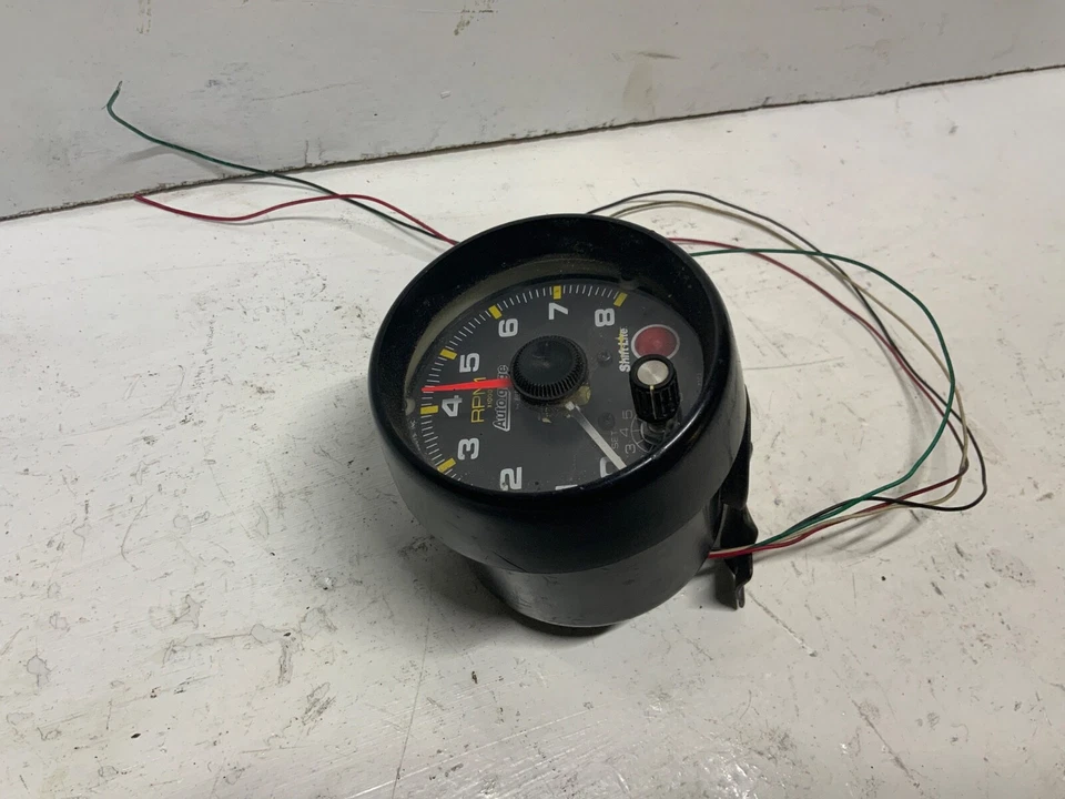 AUTO GAGE RPM TACHOMETER 8K GAUGE WITH SHIFTER WARNIG LIGHT VINTAGES - Image 3 of 4