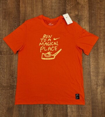 Nike “Run To A Magical Place” Nathan Bell Size XL Team