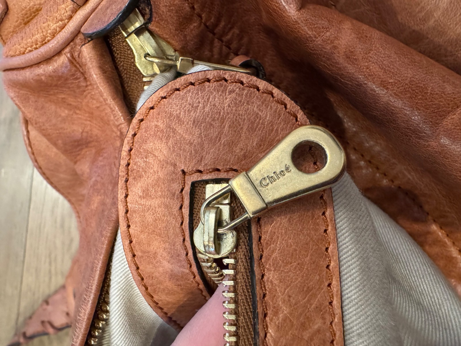 Authentic Chloé Silverado Medium Leather Satchel … - image 4