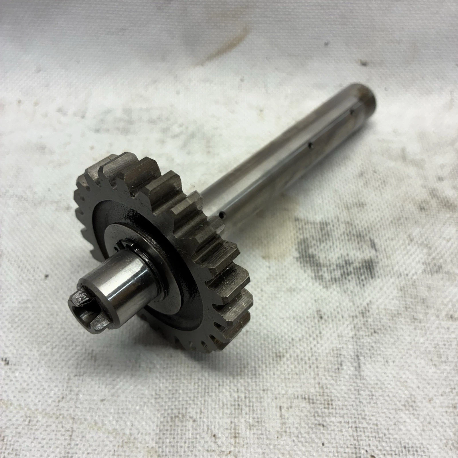2001 YAMAHA RAPTOR 660R IDLE AXLE SHAFT W/ GEAR 5LP-17281-00-00 5LP-17281-20-00
