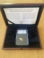 The Medieval Cut Silver Hammered Halfpenny In Capsule & Boxed (44036)