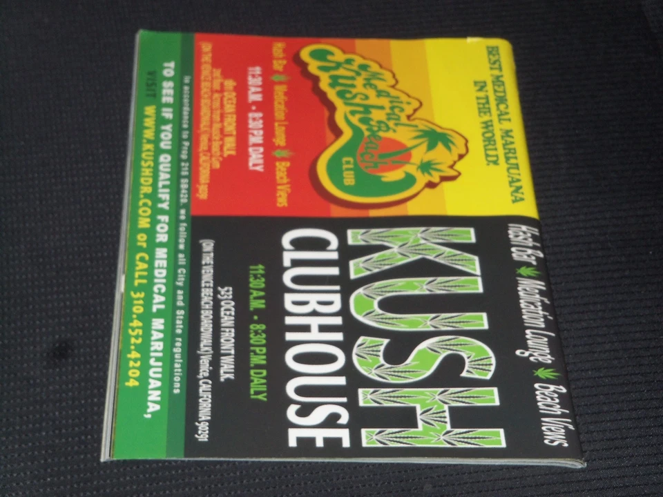 2010 MARCH HIGH TIMES MAGAZINE - TOP GLASS 2010 FRONT COVER - L 20329 - Image 2 of 2