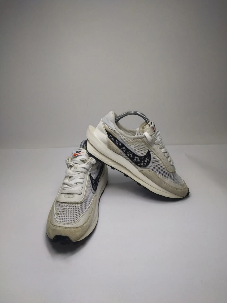 Taille 8,5   Nike LDV Waffle x Compre Dior x Sacai Blanc