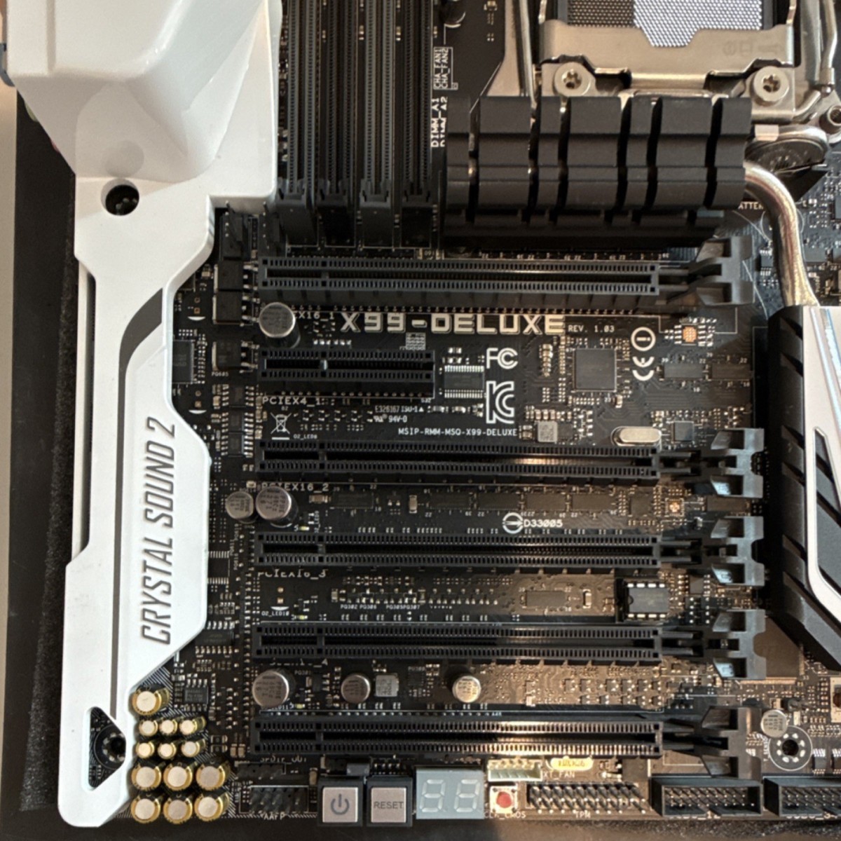 ASUS X99-DELUXE ATX LGA2011-3 DDR4 Motherboard Dual LAN Multi-GPU 