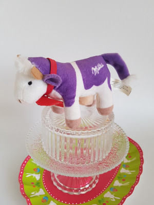 Milka Plüschtier Stofftier Kuh Werbefigur 13 cm Lila/Weiß NEU NEW Hab Dich lieb