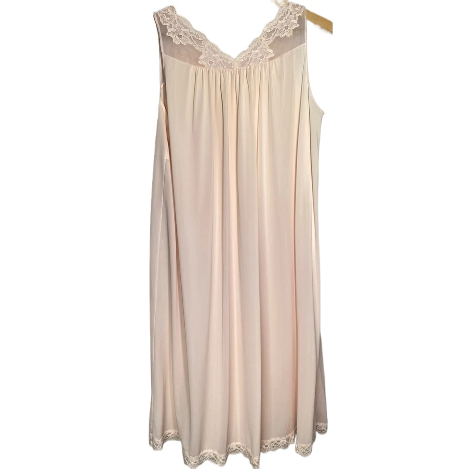 Vintage Shadowline Peach Embroidered Lace Nightgown & Robe Set Size Small - Image 3 of 4