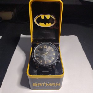 DC Comics Batman Pin Stripe Watch with Metal Band Black