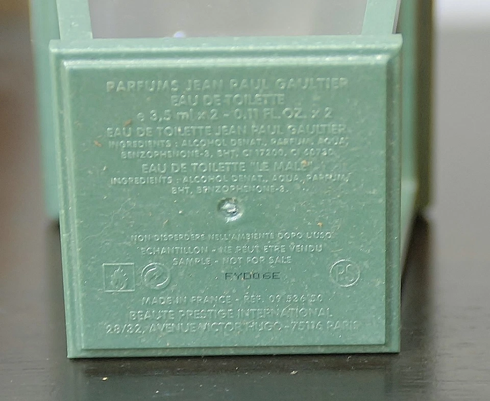 JEAN PAUL GAUTIER hombres y mujeres LA LANTERNE EDT 2 x 3,5 ml 0,11 oz CONJUNTO MINIATURAS Foto 4 de 4