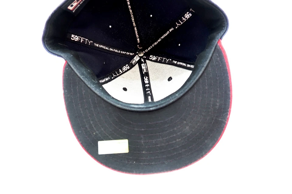 New Era 59Fifty ATLANTA BRAVES Baseball Hat with Sticker Size 7 3/8 - Image 4 of 4