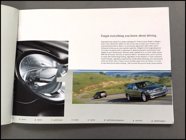 2005 Mercedes Benz C240 C320 and Wagon 30-page Car Sales Brochure Catalog Foto 2 de 4