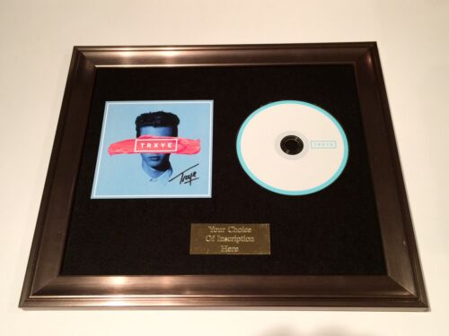 PERSONALLY SIGNED/AUTOGRAPHED TROYE SIVAN - TRXYE FRAMED CD PRESENTATION - Photo 1 sur 4