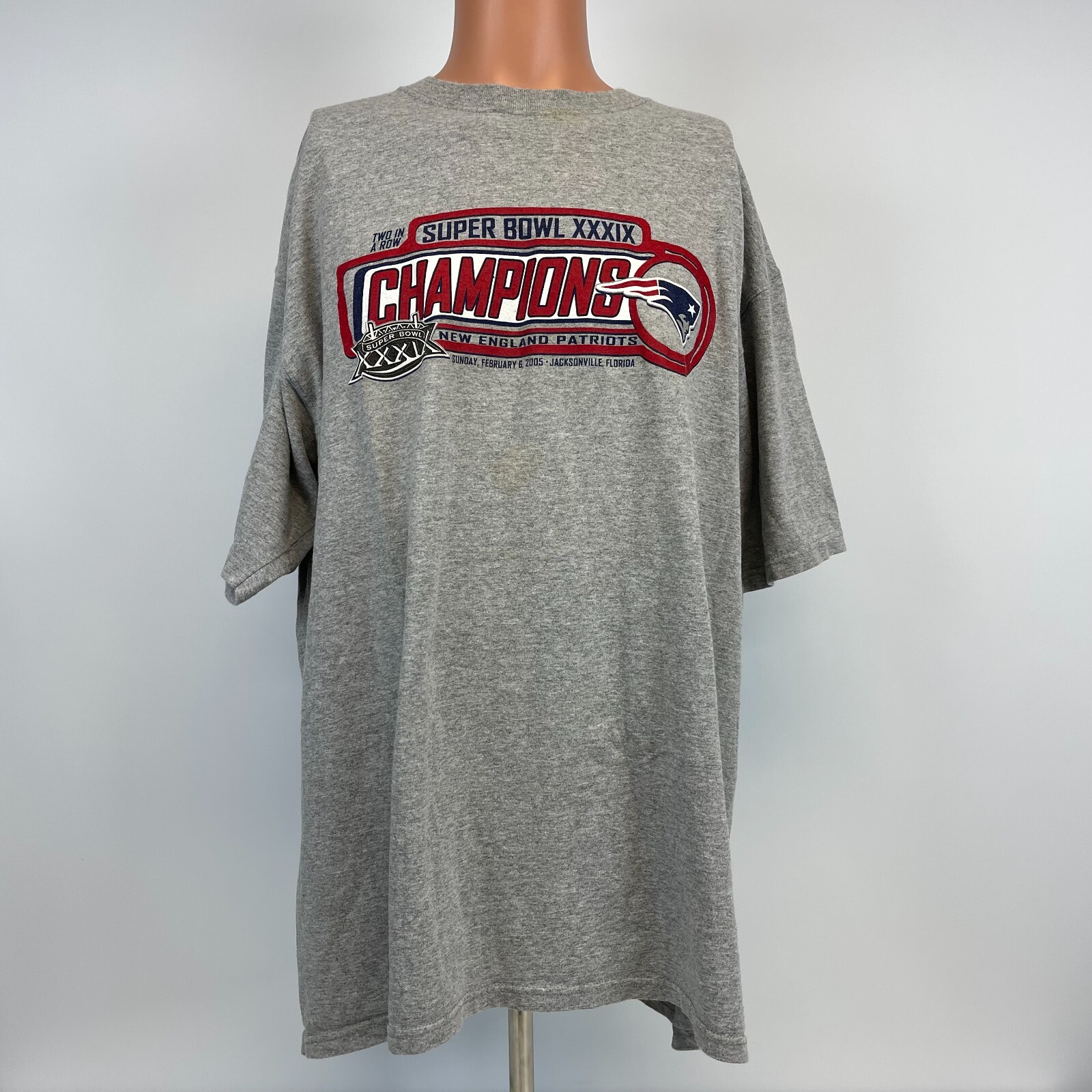 FILA Maglietta New England Patriots Super Bowl 39 Champs Two In A Row Vintage 2005 NFL XL