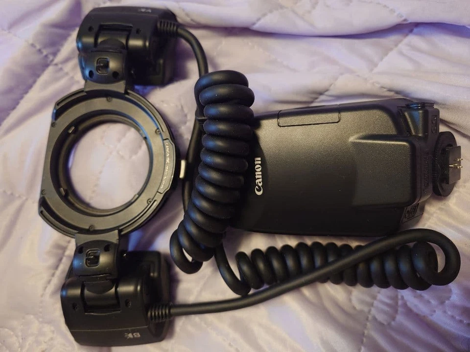 Canon MT-24EX Macro Twin Lite Speedlite Flash Unit Unused Tested No Box or Case - Image 2 of 4