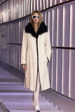 Extremely beautiful item CHANEL Tweed coat bicolor long fur collar
