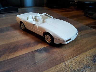 1991 Corvette Convertible Cascade White Ertl Promo