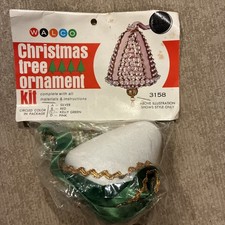 Vintage Walco Push Pin Sequin Beaded Christmas Ornament Kit 3158