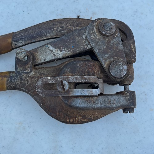 Roper Whitney No. 5 Jr. Metalwork Punch Tool 16 ga 5-2 USA 1/4” cap - Picture 2 of 7