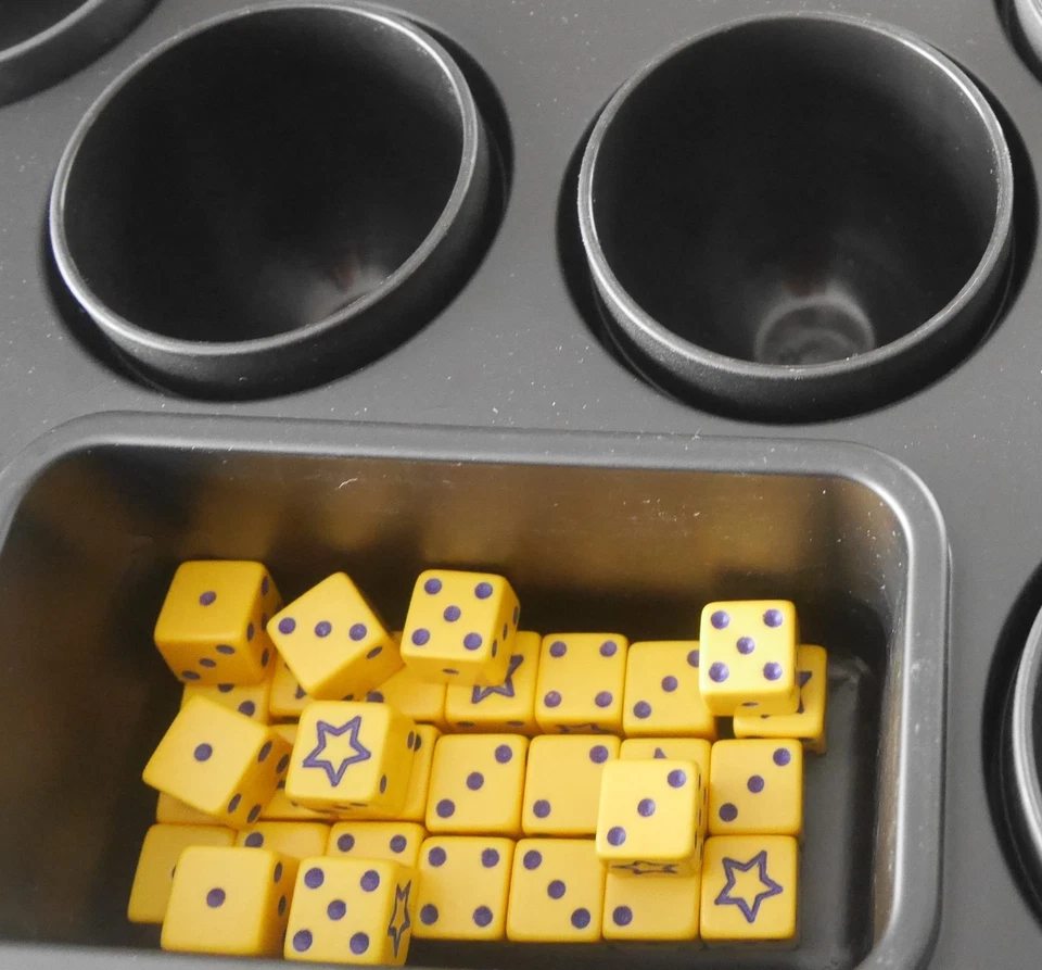 FAST WIE NEU: BLUFF! Von RAVENSBURGER!  100% VOLLSTÄNDIG - Bild 3 von 4