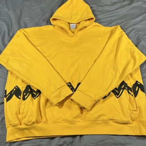 Charlie Brown Hoodie Sweatshirt Peanuts Cedar Fair
