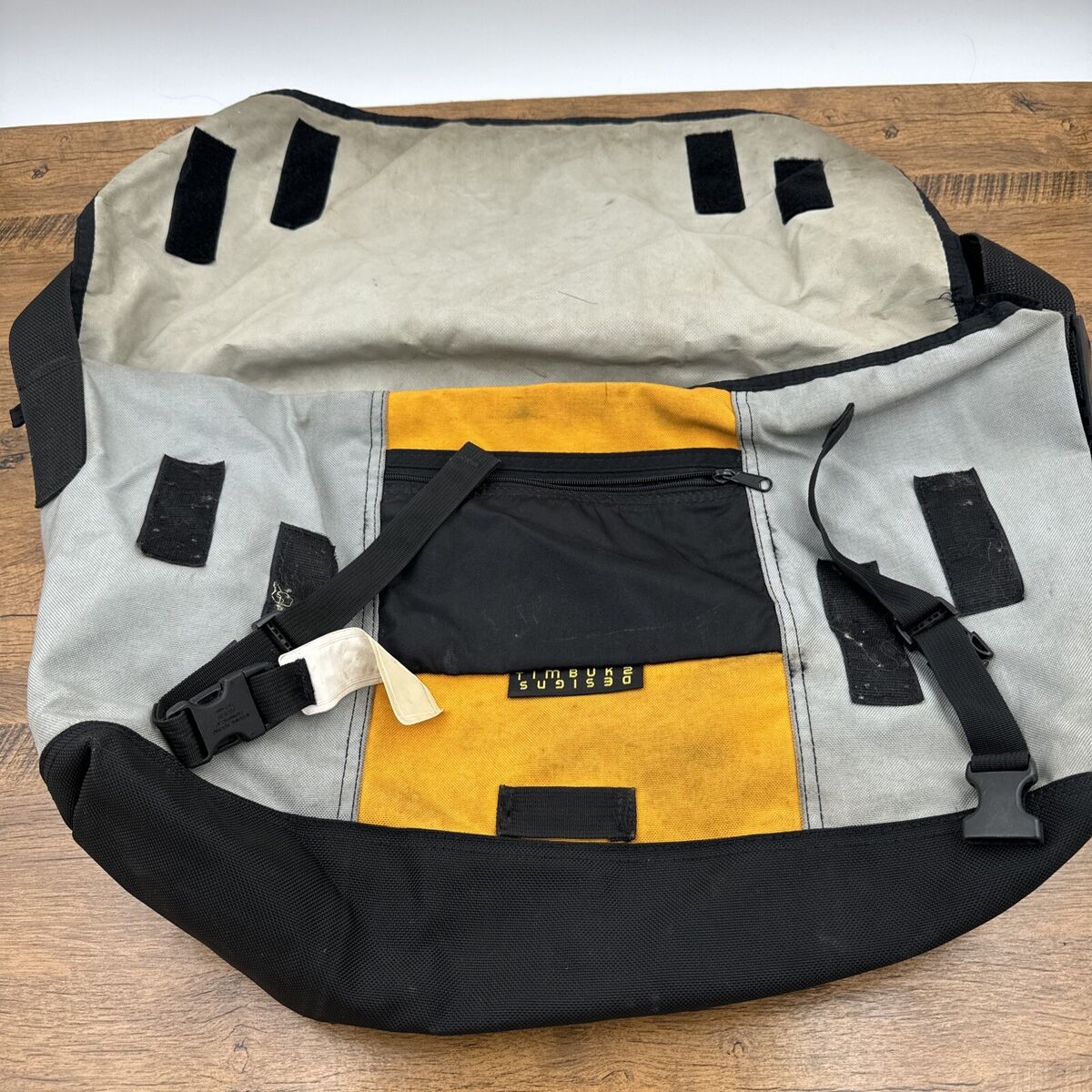 Vintage 90s Timbuk2 Tag Messenger Bag Vintage Used Large Bag Vintage 90s Timbuk2 Tag Messenger Bag Vintage Used Large Bag