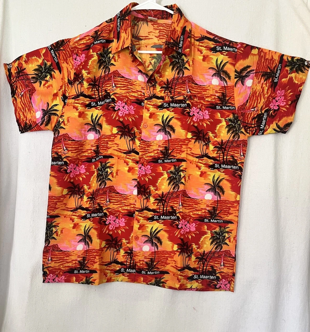 Royal Creations St. Maarten Men’s Red Hawaiian Shirt Aloha Palm Medium New