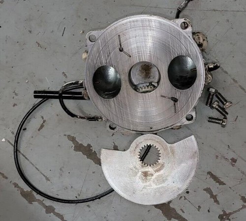 Sea Doo XP SPX GTI 717 720 DUAL carb carbed intake manifold rotary valve cover - Picture 3 of 6