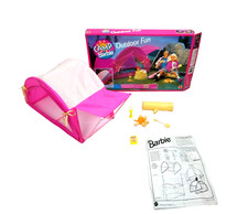 Camp Barbie Outdoor Fun Playset Tent Campsite Fire 1993 Mattel 67002 incomplete