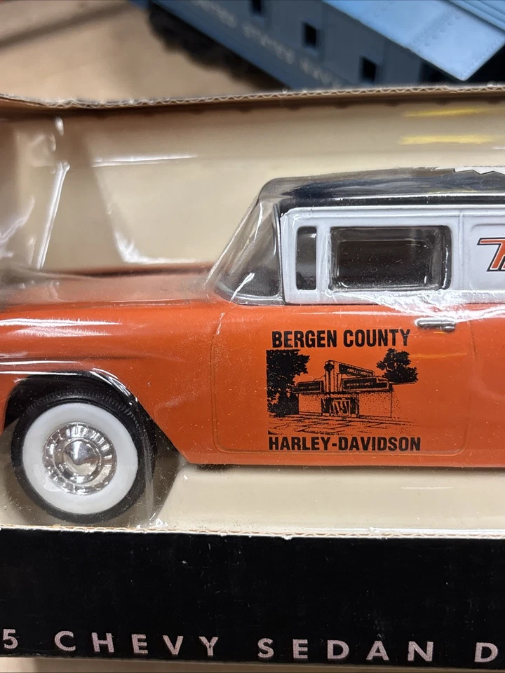 Harley Davidson 1955 Chevy Sedan Delivery Van LINK Die-Cast Replica Bank MIB - Image 3 of 4