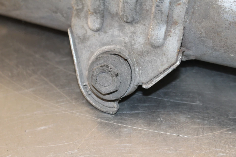 1976 Yamaha RD400 MUFFLER EXHAUST SILENCER SLIP ON PIPE C137 - Изображение 4 из 4