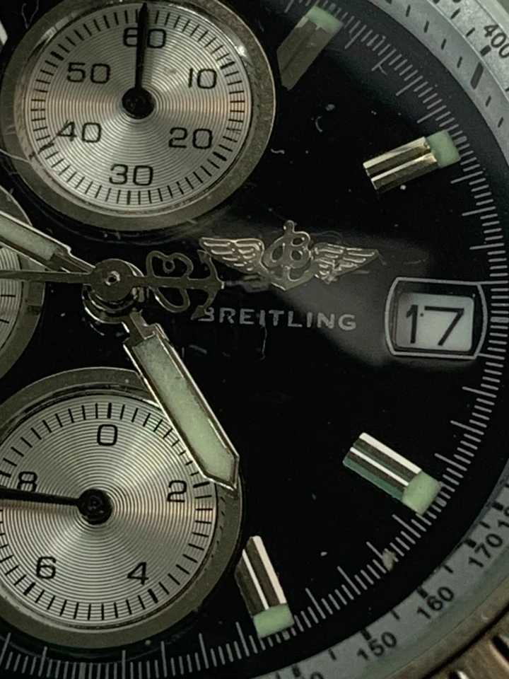 BREITLING BLACKBIRD CHRONOMAT A13350 GENTLY USED  - Image 4 of 4