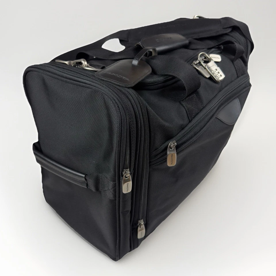 Dakota Tumi Ballistic Nylon Carry On Black Duffle Bag Weekender Travel 20x10x13 - Image 3 of 4